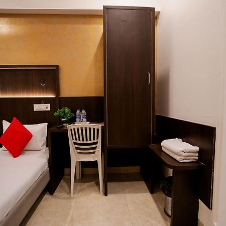 Hotel Grand Seasons- นาวีมุมไบ ภายนอก รูปภาพ