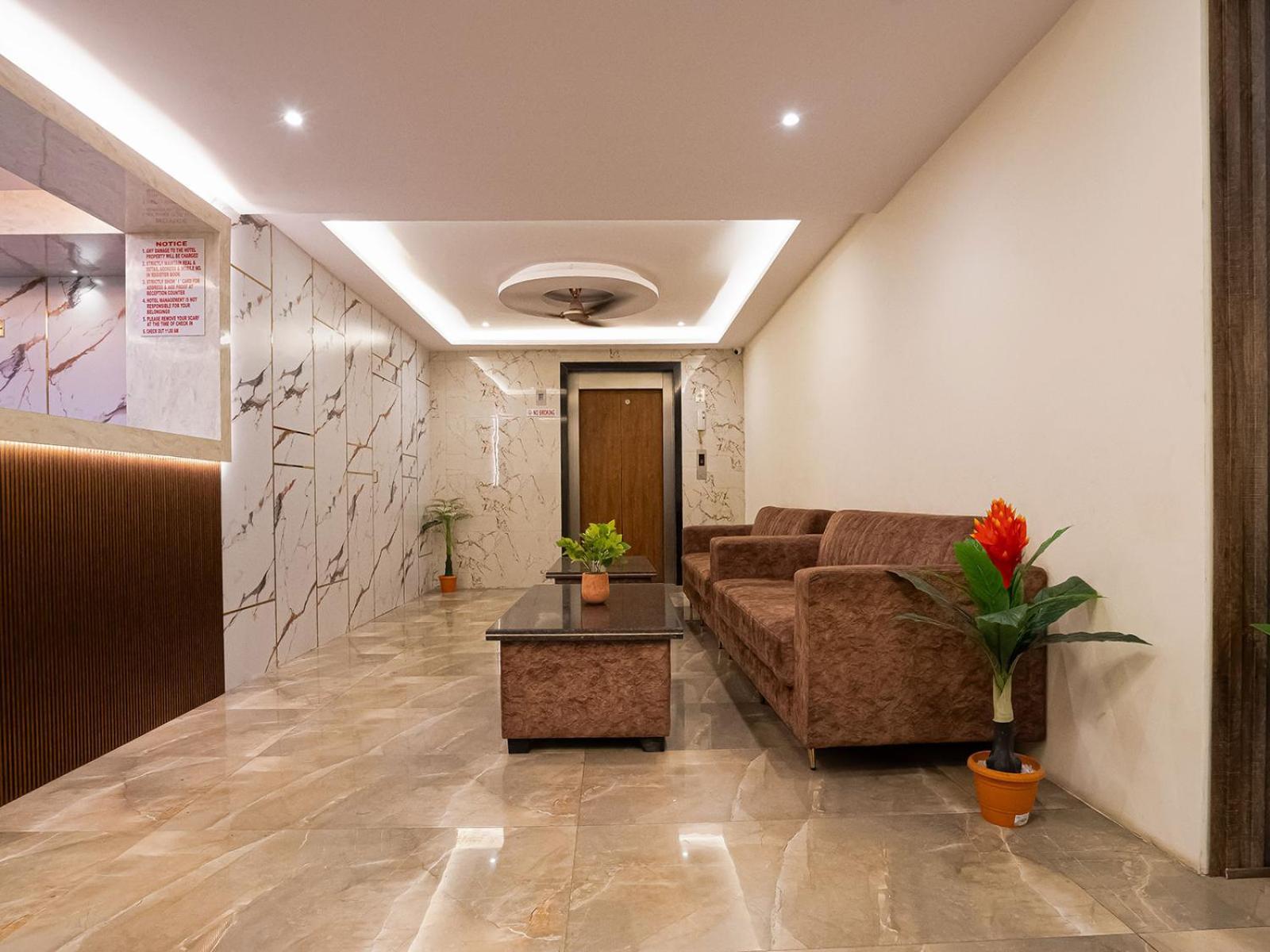 Hotel Grand Seasons- นาวีมุมไบ ภายนอก รูปภาพ